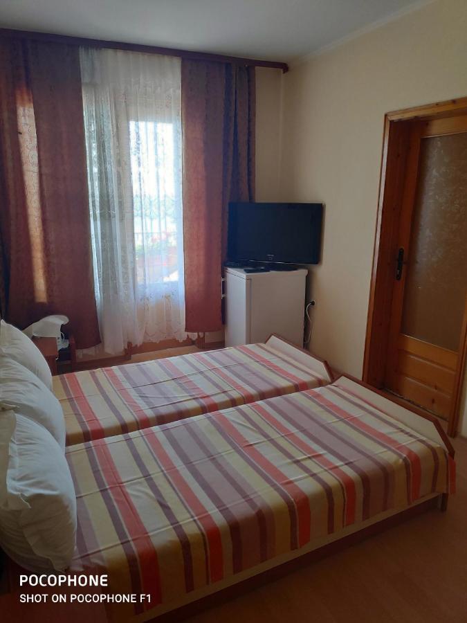 Homestay Kostadinov 帕莫瑞 外观 照片